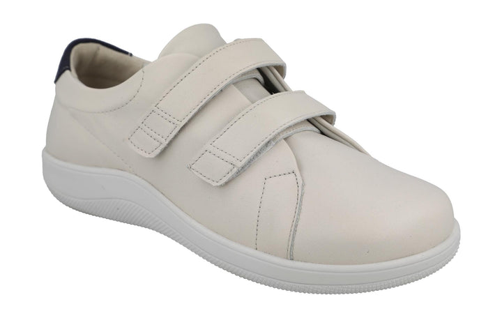 Women's Wide Fit DB Scott Shoes in Black - Image 1