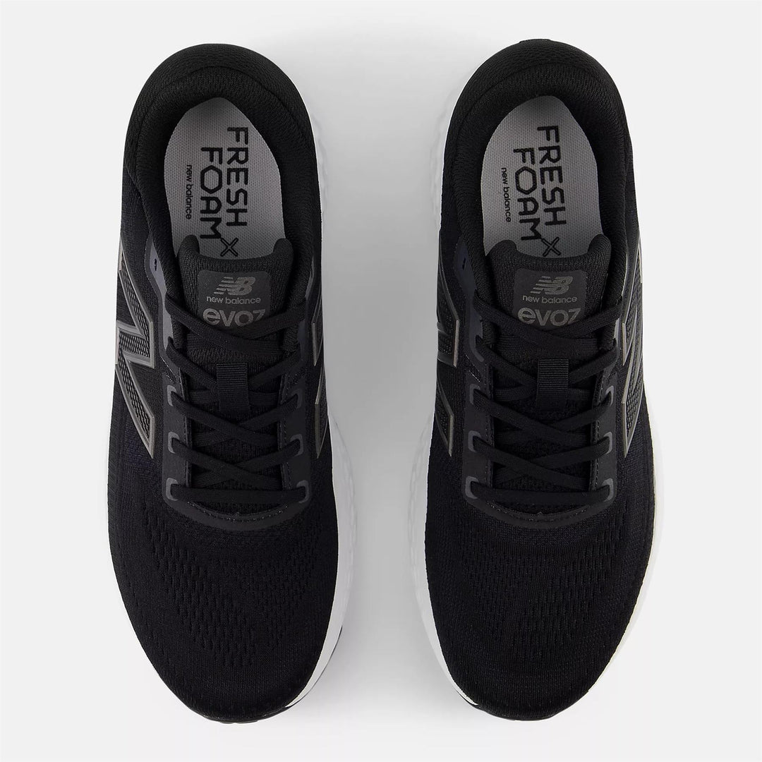Men's Wide Fit New Balance MEVOZLK4 Running Trainers - Fresh Foam in Black/White - Image 6