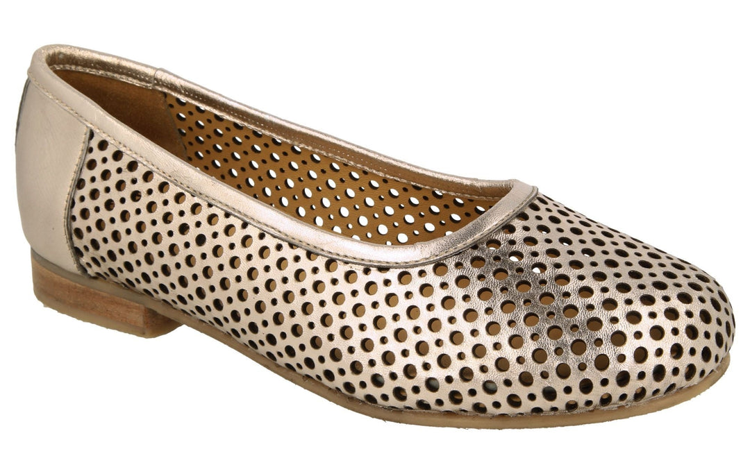 Womens Wide Fit DB Emmental Shoes in Black - Image 9