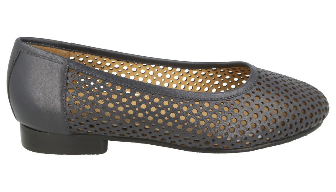 Womens Wide Fit DB Emmental Shoes in Black - Image 5