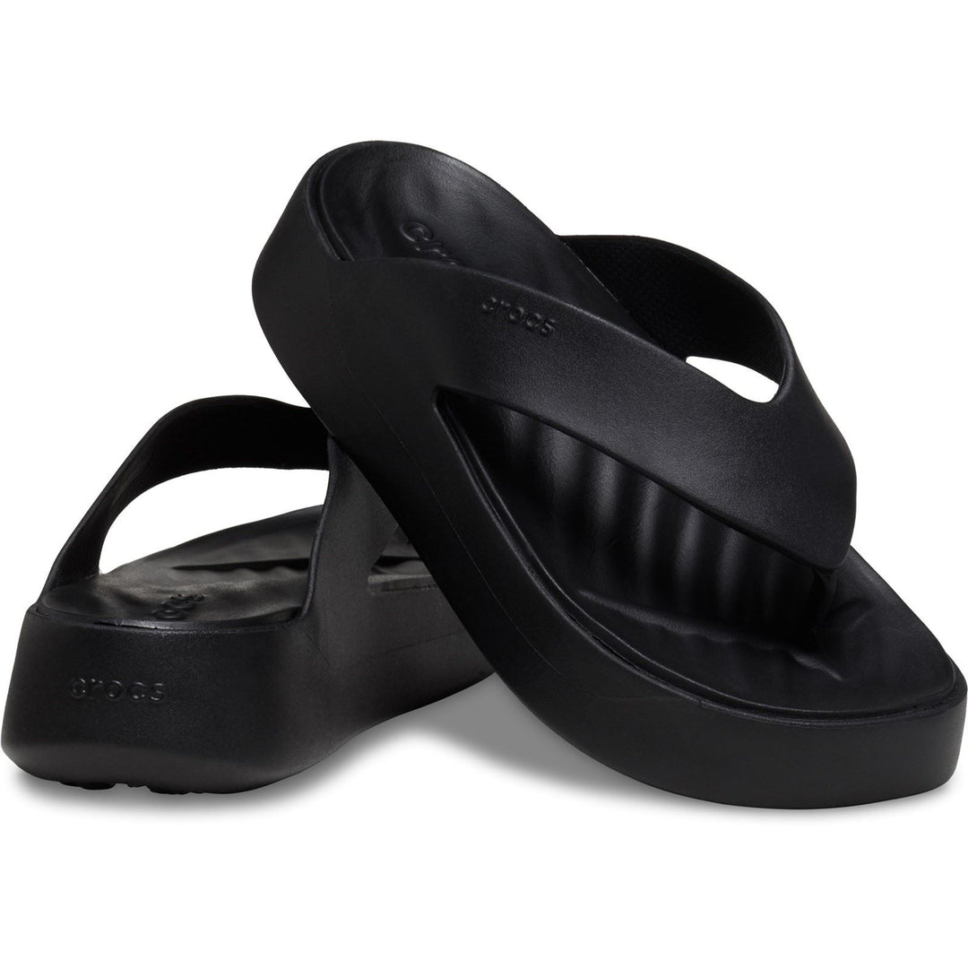Women's Crocs 209410 Getaway Platform Flip Slippers in Black - Image 5