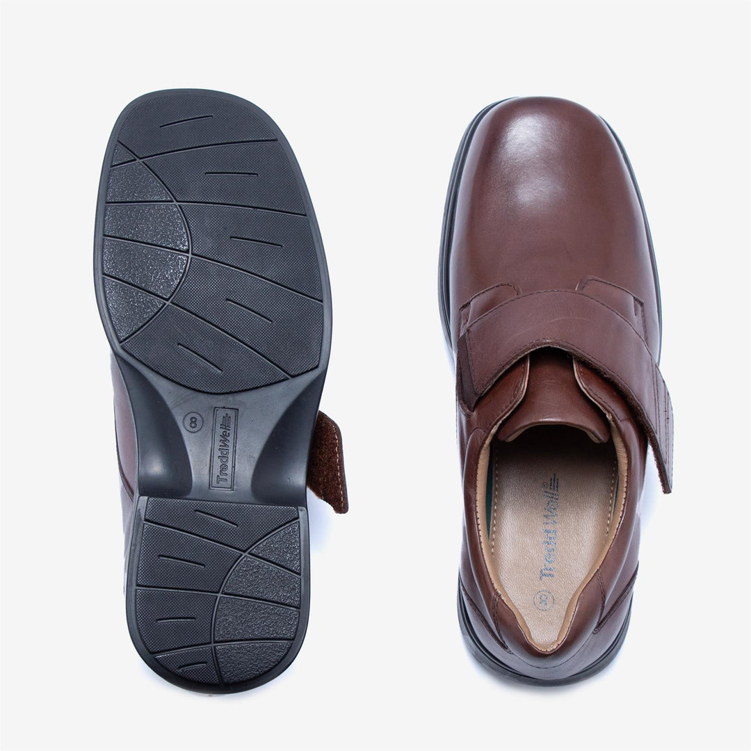 Mens Wide Fit Tredd Well Roger Velcro Shoes in Black - Image 14