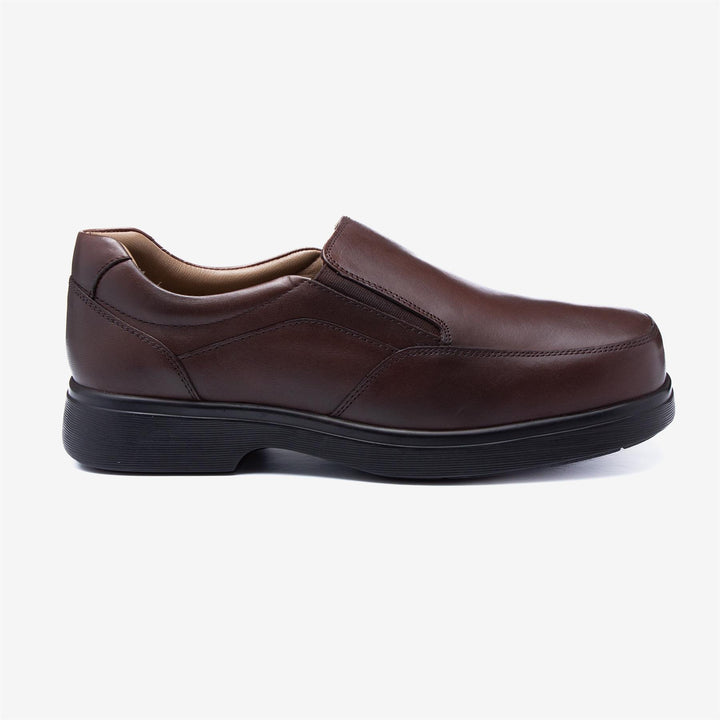 Mens Wide Fit Tredd Well Connor Shoes in Brown - Image 9