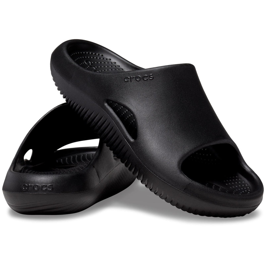 Men's Crocs 208392 Mellow Recovery Slippers in Black - Image 6