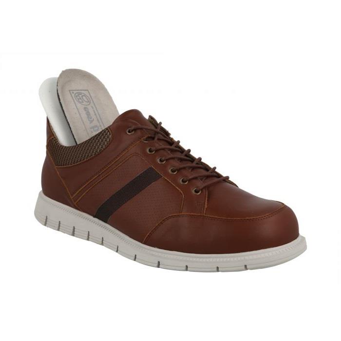 Men's Wide Fit DB Caspian Shoes in Black - Image 1