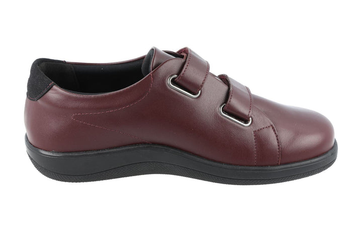 Women's Wide Fit DB Scott Shoes in Black - Image 1