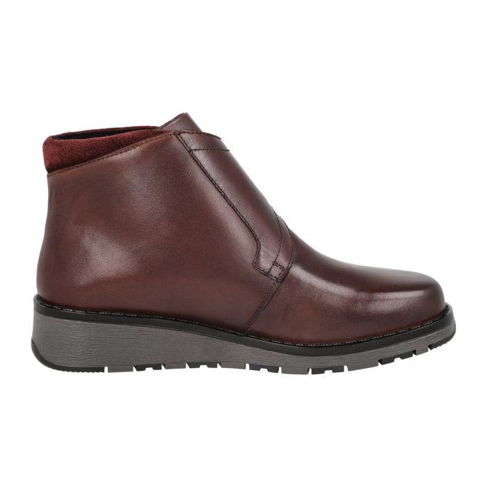 Women's Wide Fit DB Hitchin Boots in Black Leather - Image 10