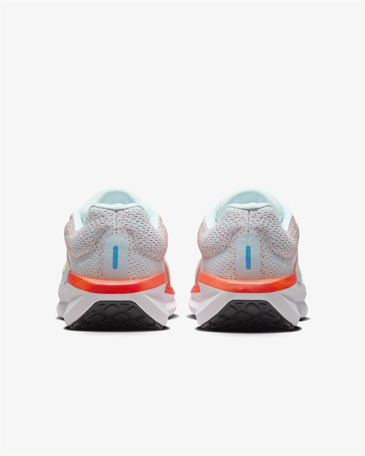 Women's Wide Fit Nike FQ8794-402 Winflo 11 Trainers in Blue Barely Volt - Image 1