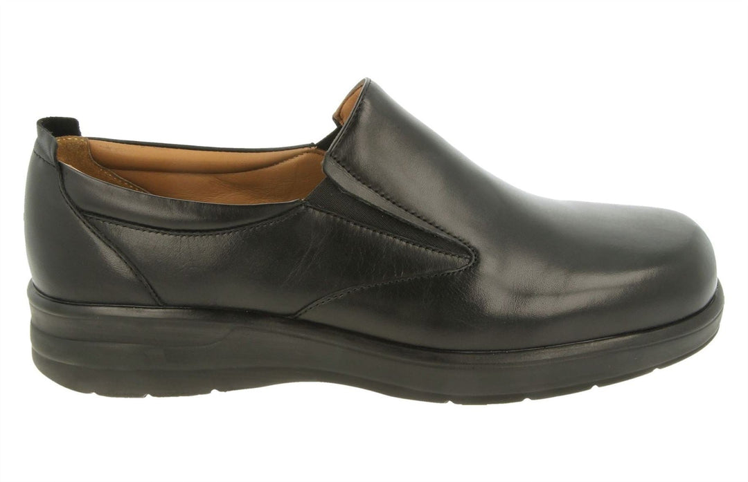 Mens Wide Fit DB Dalton Slip On Luxury Shoes in Black Leather - Image 2