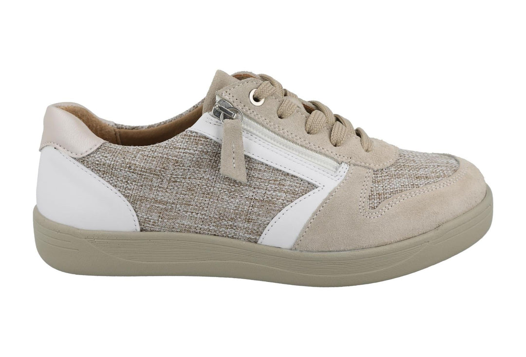 Women's Wide Fit DB Cedar Shoes in Beige - Image 4