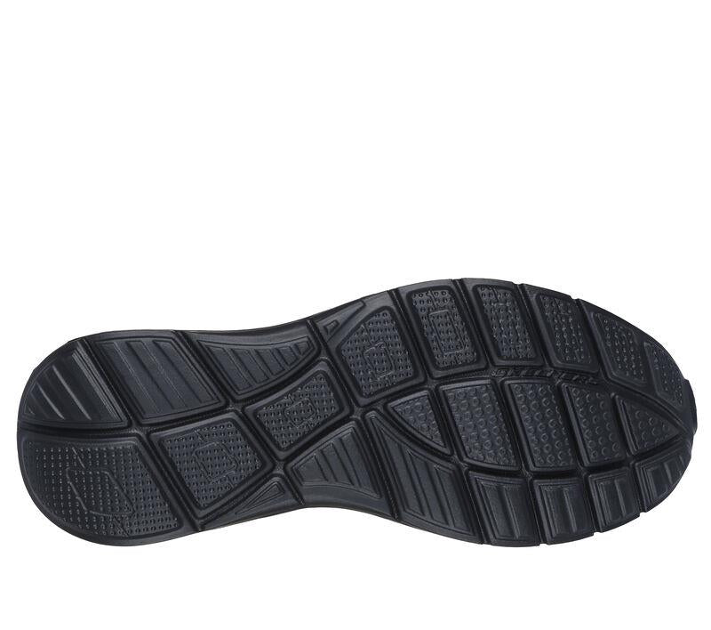 Men's Relaxed Fit Skechers 232926 Slip-ins Equalizer 5.0 Drayze Trainers in Black - Image 6