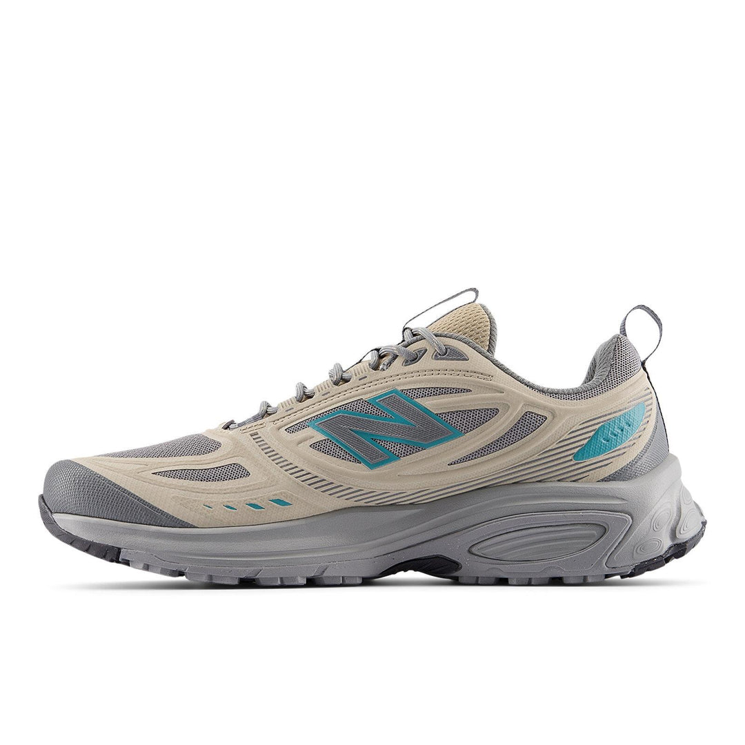 Mens Wide Fit New Balance M410 Fresh Foam Trainers in Black - Image 10