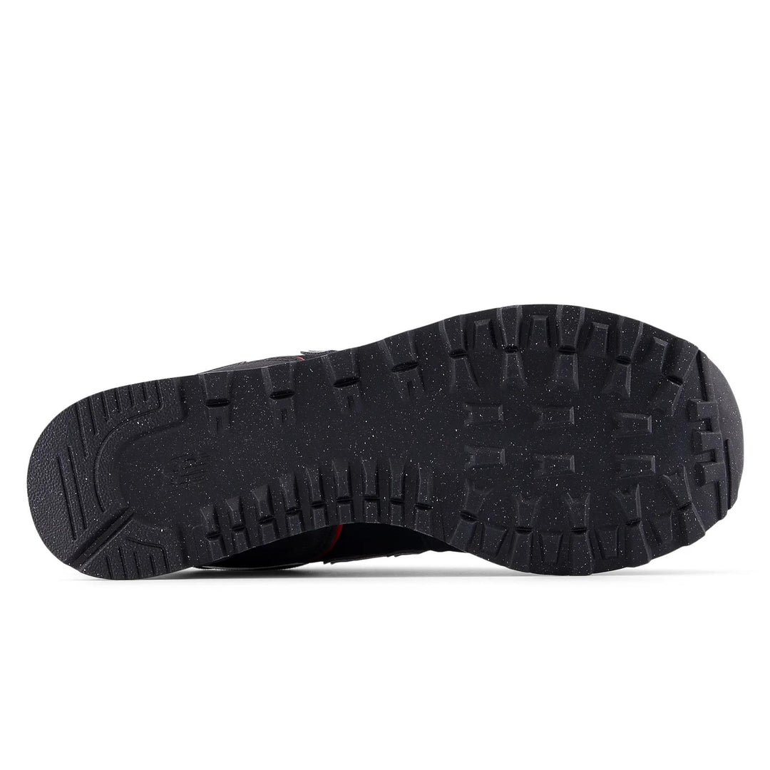 Men's Wide Fit New Balance U5748JL Black shoes  Trainers in Black/White - Image 4