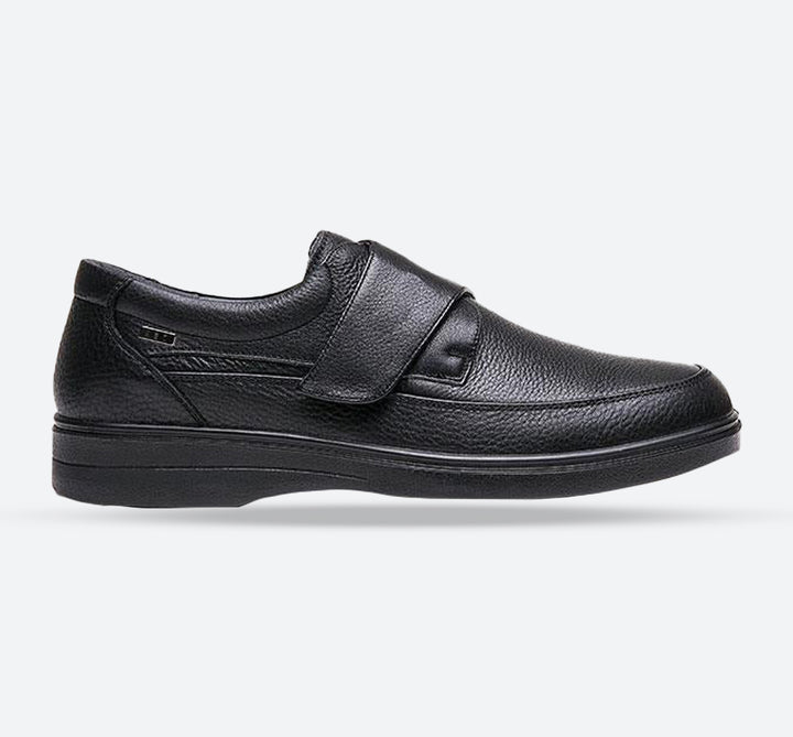 Mens Wide Fit Grunwald A-903 Shoes in Black - Image 1