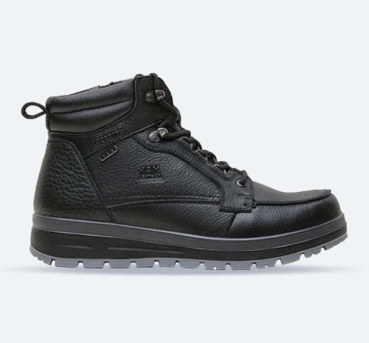 Mens Wide Fit Grunwald  A-916 Pullup Tex Trekking Boots in Black - Image 1