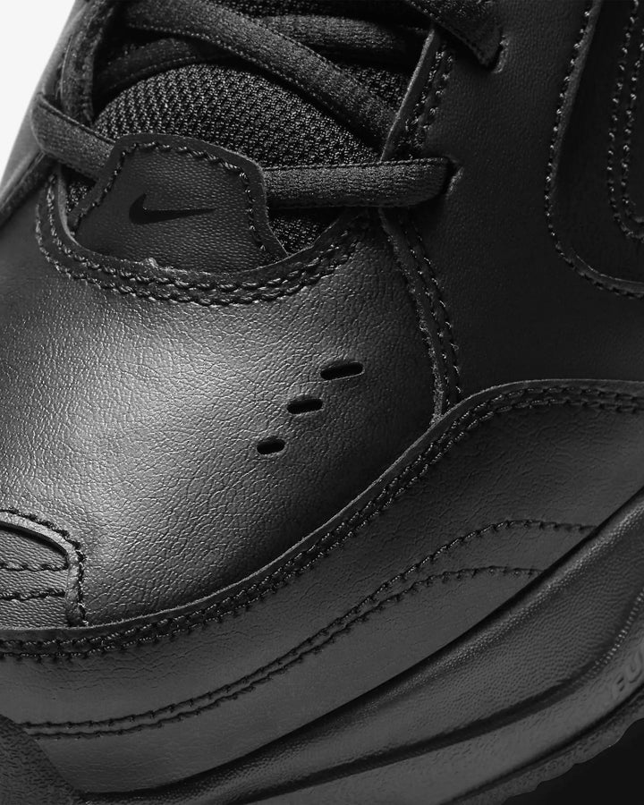 Men's Wide Fit Nike 416355-001 Air Monarch Iv Trainers in Black - Image 1