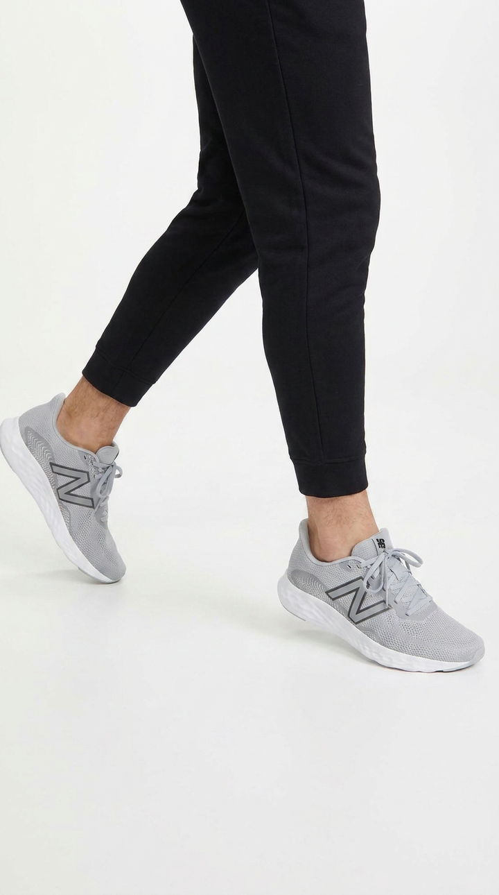 Men's Wide Fit New Balance 411V3 Running Trainers in Black - Image 1