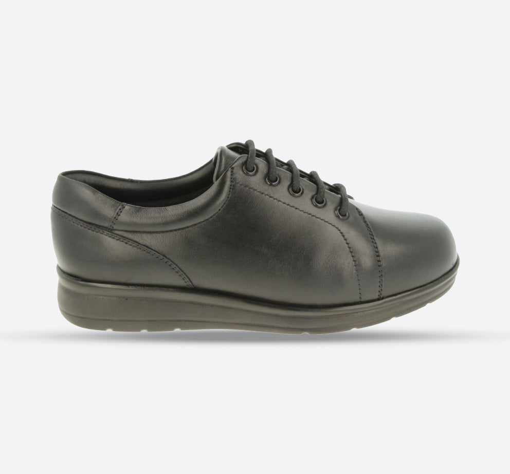 Womens Wide Fit DB Bracken Shoes in Black Leather - Image 1