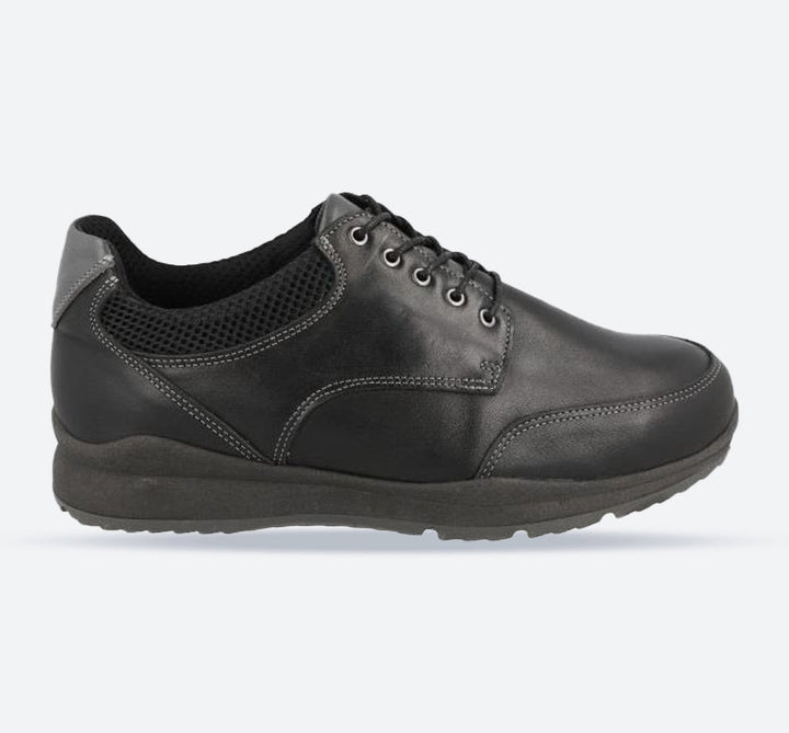 Men's Wide Fit DB Constantine Shoes in Black - Image 1