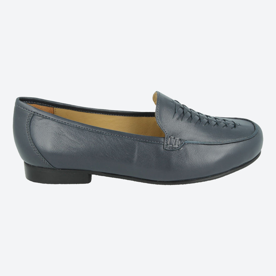 Womens Wide Fit DB Bingham Pumps in Black - Image 6
