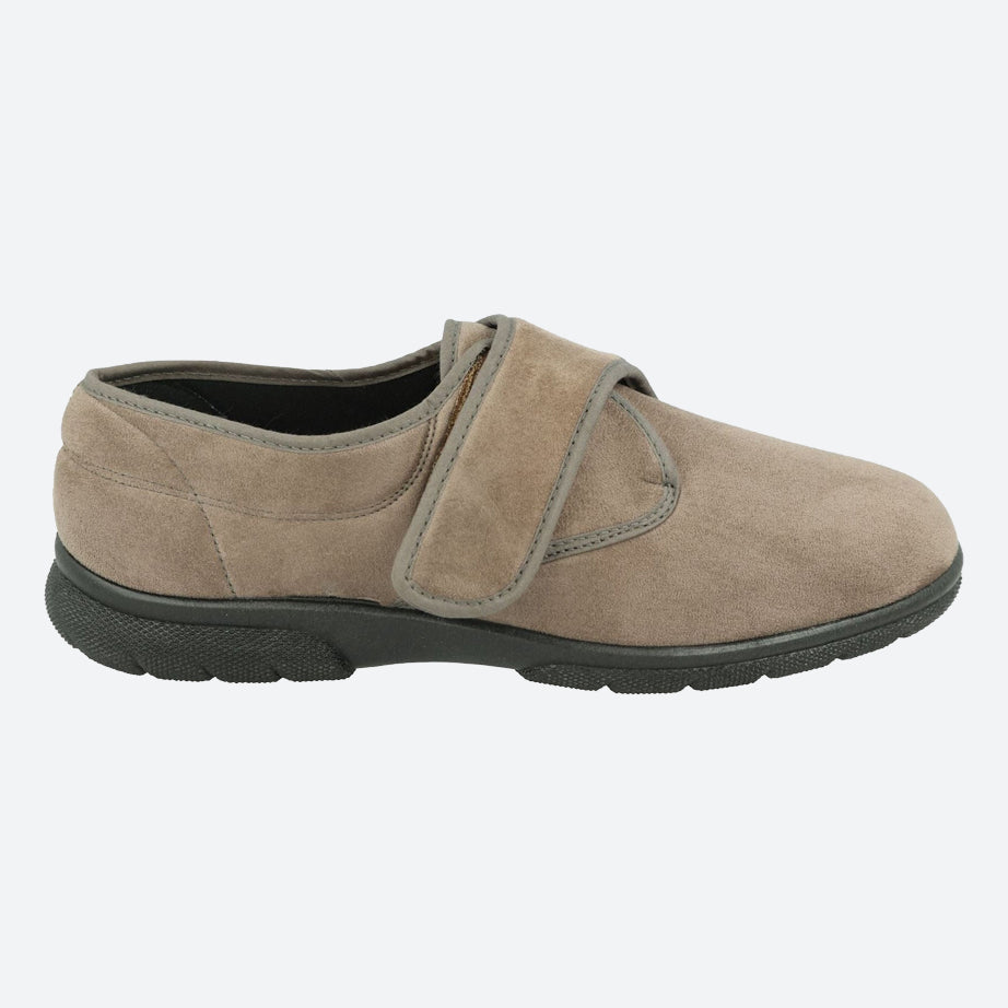 Men's Wide Fit DB Edison Slippers in Black Stretch Suedette - Image 6