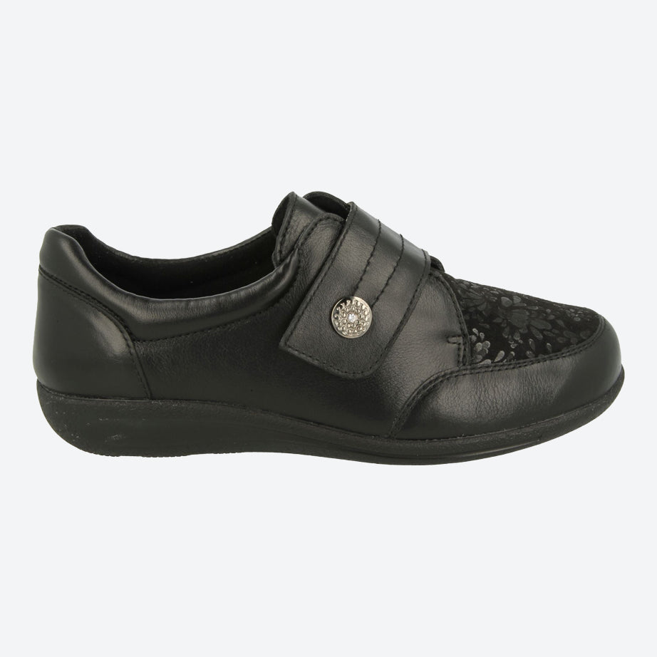 Womens Wide Fit DB Royston Shoes in Black - Image 5