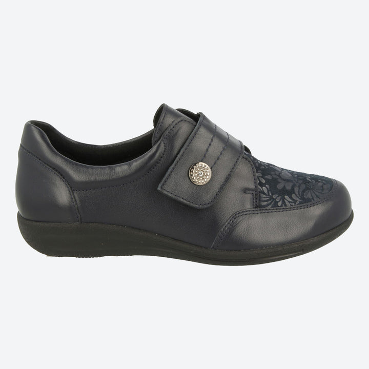 Womens Wide Fit DB Royston Shoes in Black - Image 1