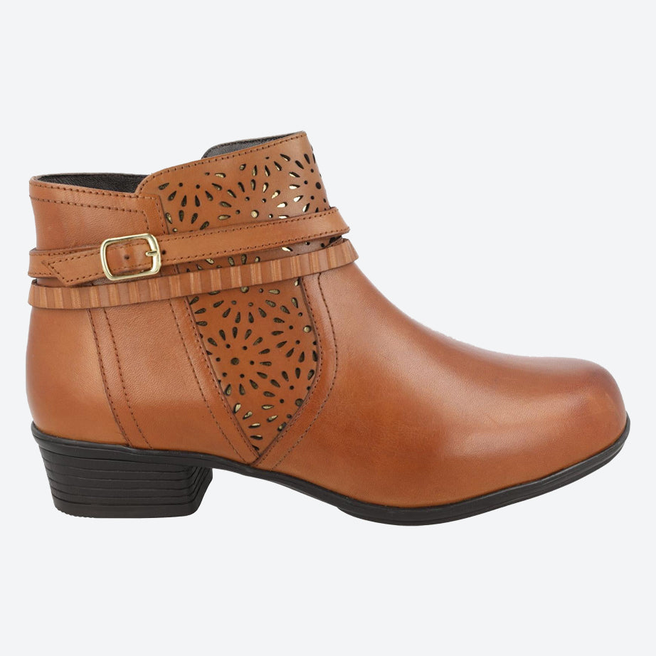 Women's Wide Fit DB Sky Boots in Black Leather - Image 6