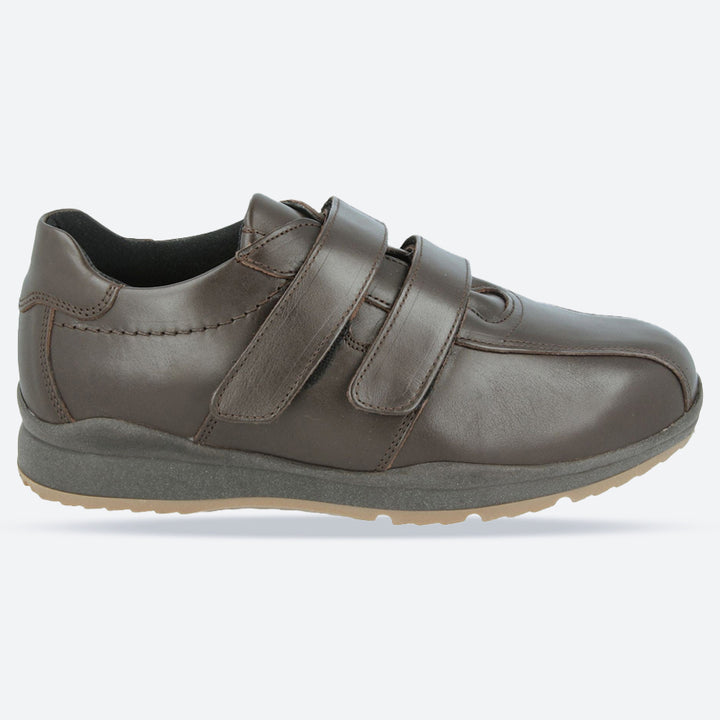 Mens Wide Fit DB Stephen Shoes in Black - Image 1