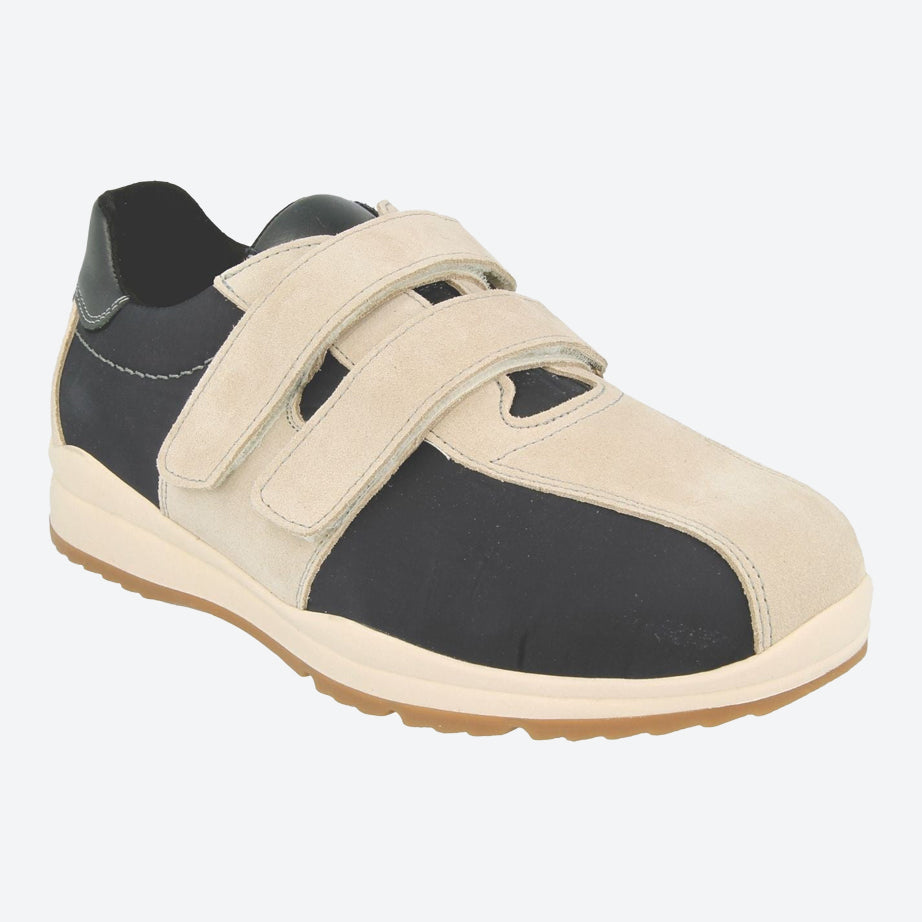 Mens Wide Fit DB Stephen Shoes in Black - Image 13