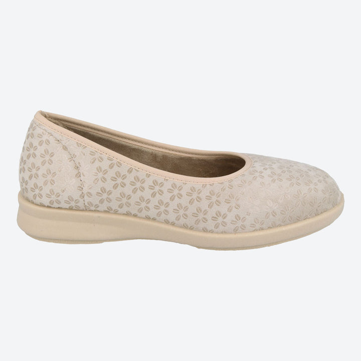 Womens Wide Fit DB Virginia Shoes in Black Stretch - Image 1