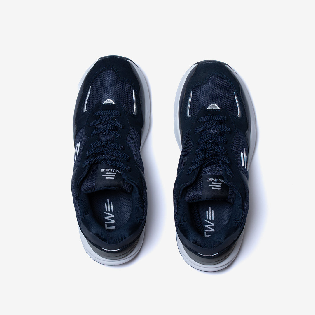 Men's Wide Fit Tredd Well Element Trainers in Navy - Image 7