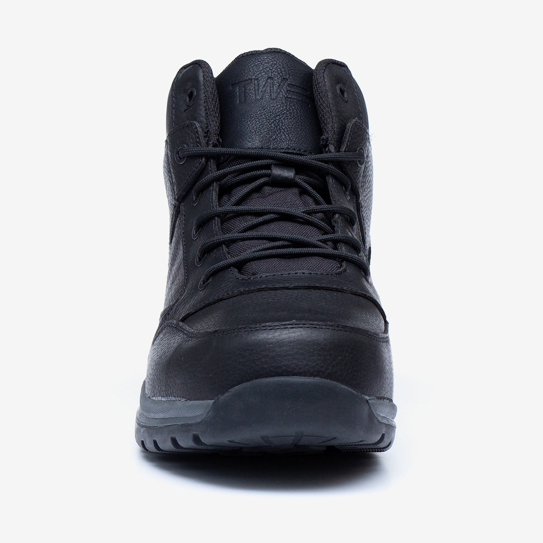 Women's Wide Fit Tredd Well Tough Waterproof Hiking Boots - Black in Black - Image 5