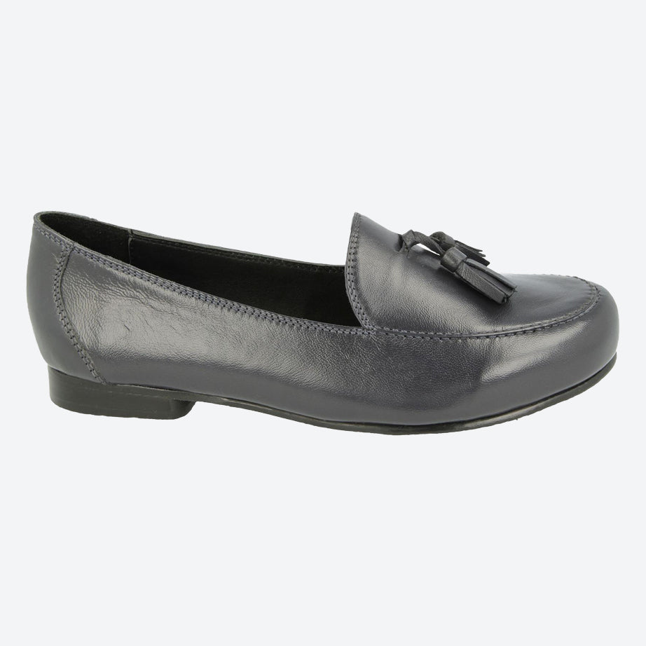Womens Wide Fit DB Kemble Loafers in Black - Image 7