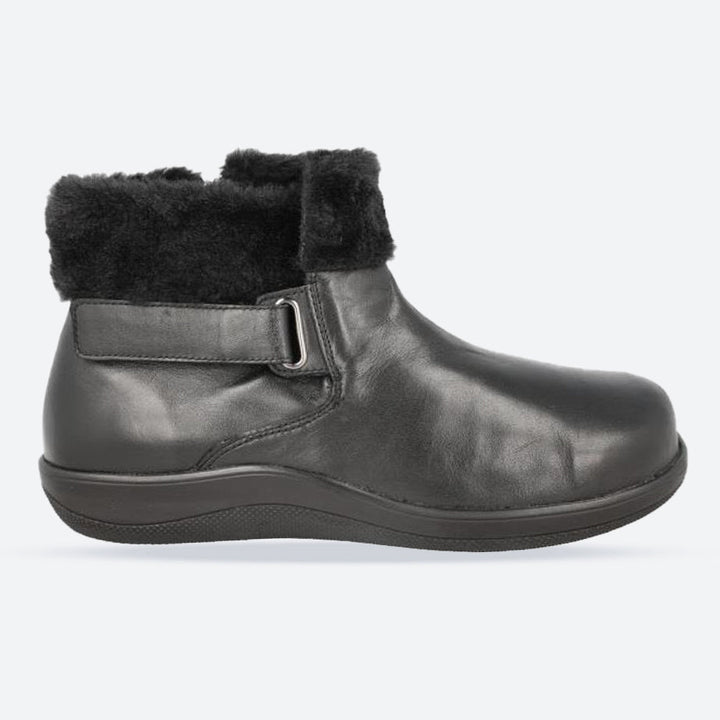 Women's Wide Fit DB Ludlow Boots in Black Leather - Image 1
