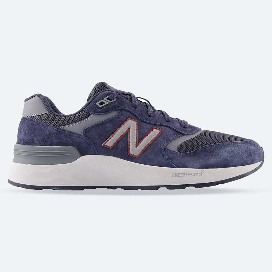 Men's Wide Fit New Balance MW880BC7 Walking/Running Trainers - Fresh Foam in Navy Blue - Image 1