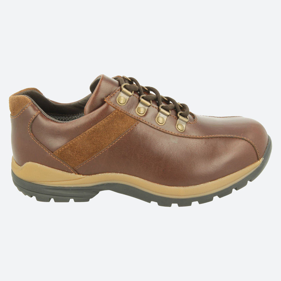 Mens Wide Fit DB Wyoming Walking Trainers in Black Suede - Image 16