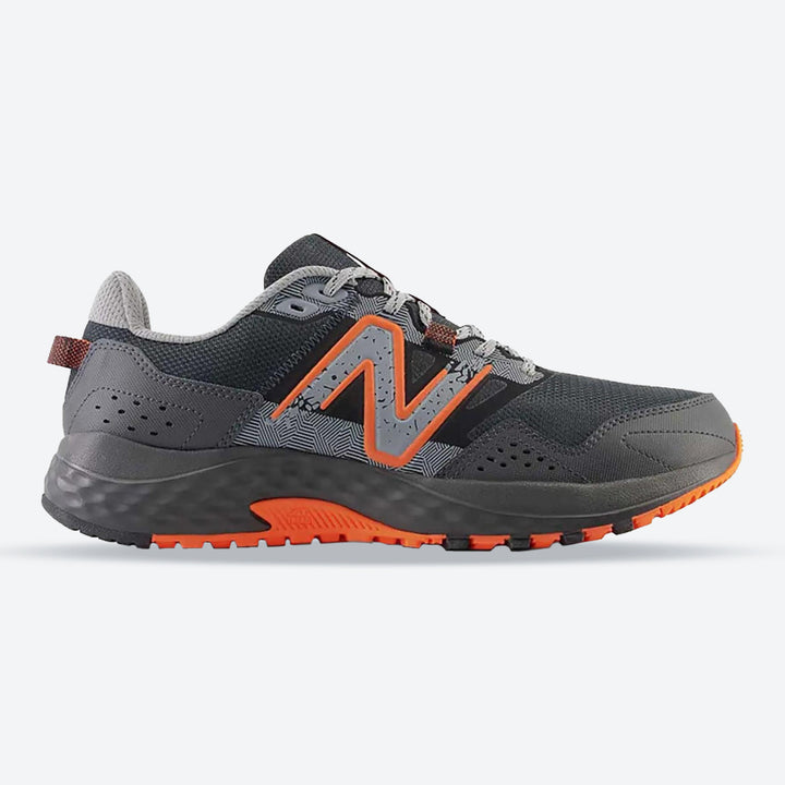 Men's Wide Fit New Balance MT410LO8 Trail Running Trainers in Grey/Orange - Image 1