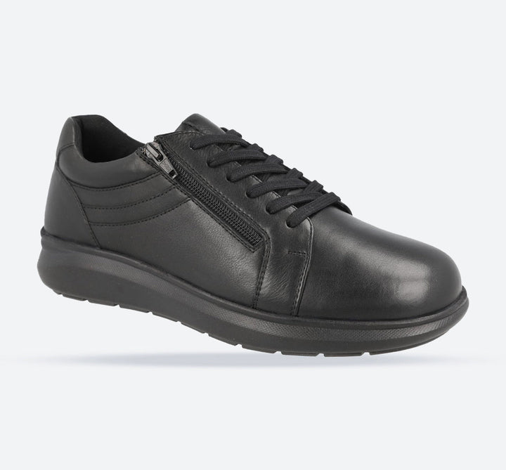 Men's Wide Fit DB Orion Shoes in Black - Image 1