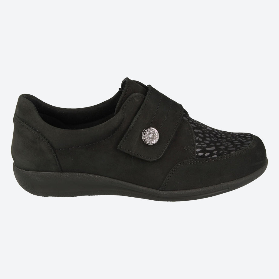 Womens Wide Fit DB Royston Shoes in Black - Image 8
