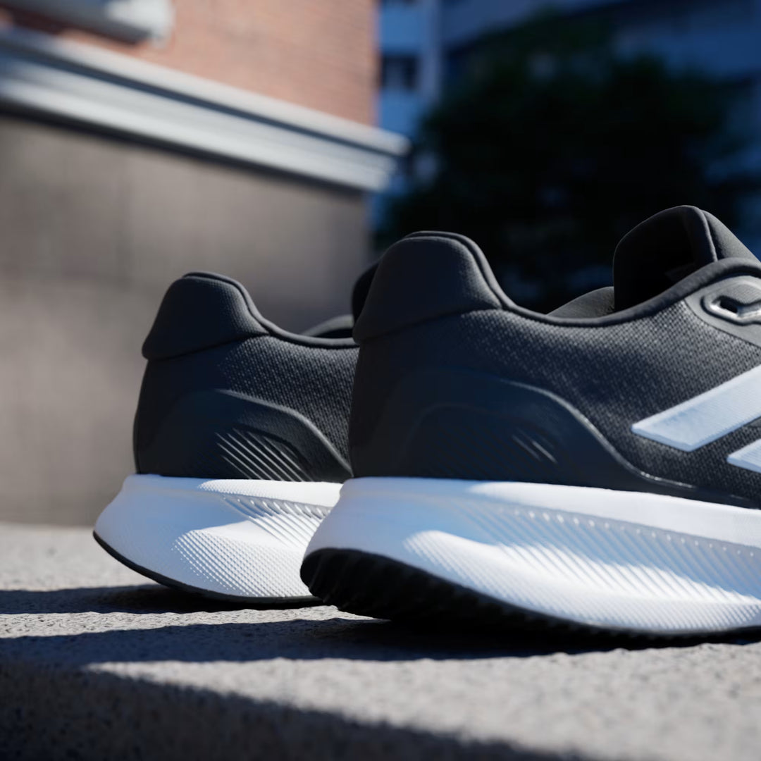 Men's Wide Fit Adidas Runfalcon 5 Walking/Running Trainers in Black/White - Image 10