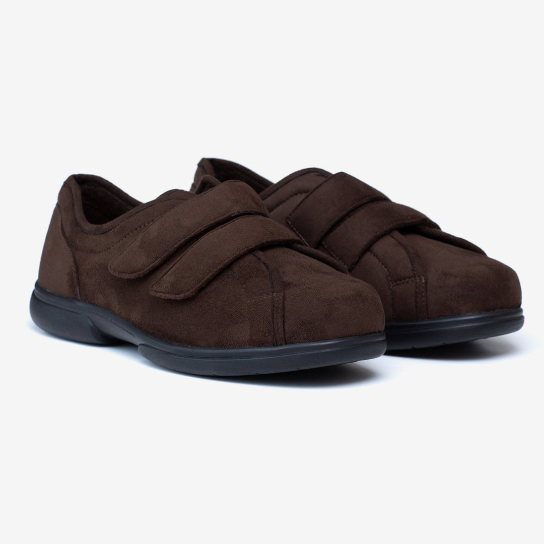 Mens Wide Fit Tredd Well Stanley Velcro Slippers in Black - Image 18