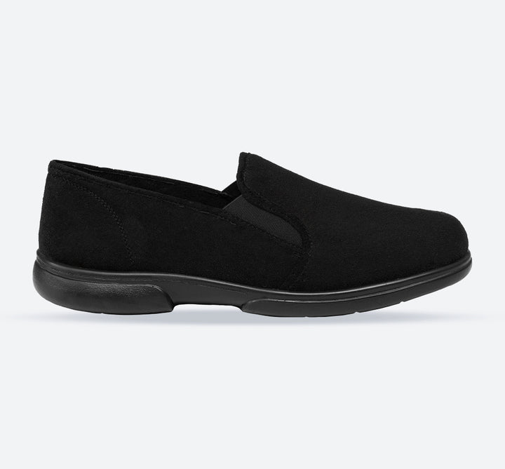 Mens Wide Fit Tredd Well Seth Slip On Slippers in Black - Image 1
