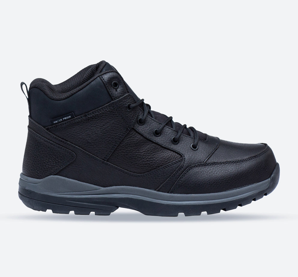 Women's Wide Fit Tredd Well Tough Waterproof Hiking Boots in Black - Image 1