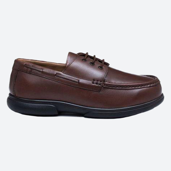 Mens Wide Fit Tredd Well Dean Boat Shoes in Navy - Image 1