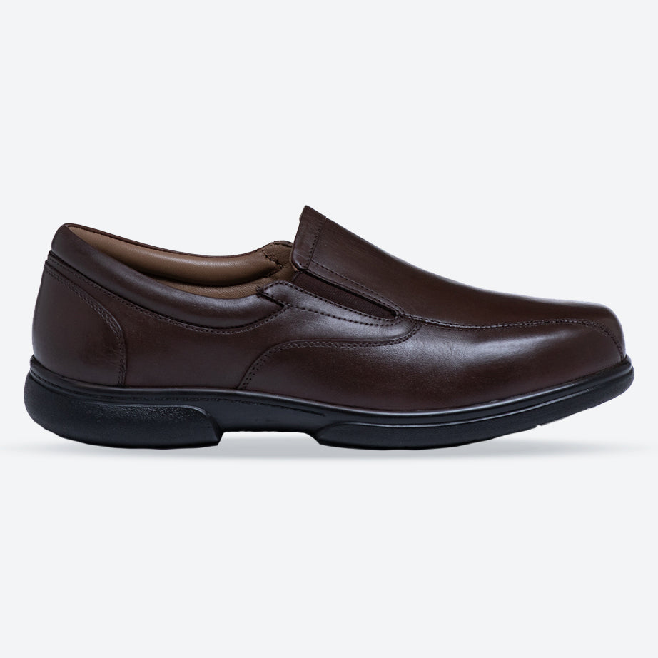 Mens Wide Fit Tredd Well Norbit Slip On Shoes in Black - Image 8
