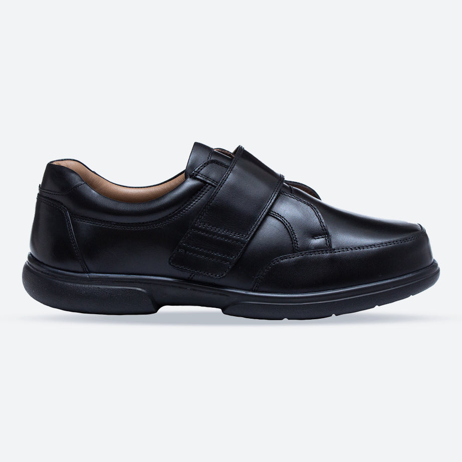 Mens Wide Fit Tredd Well Phoenix Velcro Shoes - Black in Black - Image 1