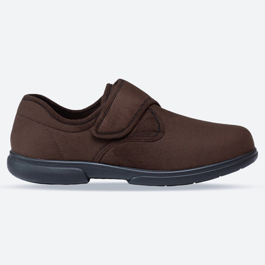 Mens Wide Fit Tredd Well Scott Slippers in Black - Image 20
