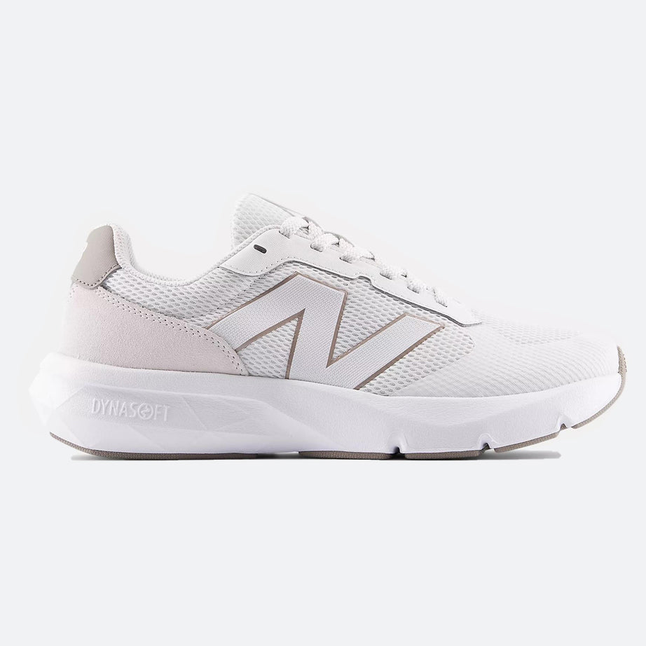 Women's Wide Fit New Balance Dynasoft UA800B Running Trainers in Black - Image 7