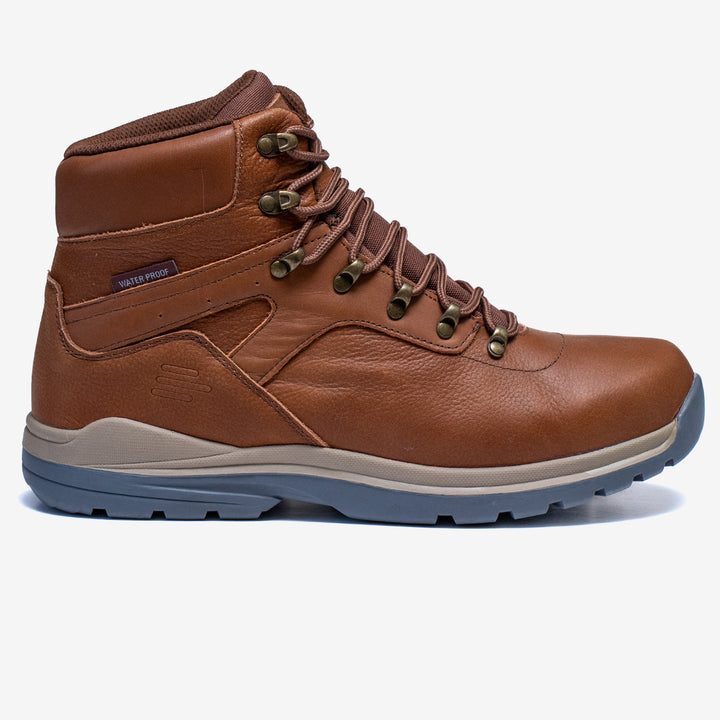 Men's Wide Fit Tredd Well Hiker Pro Hiking Boots in Black - Image 1